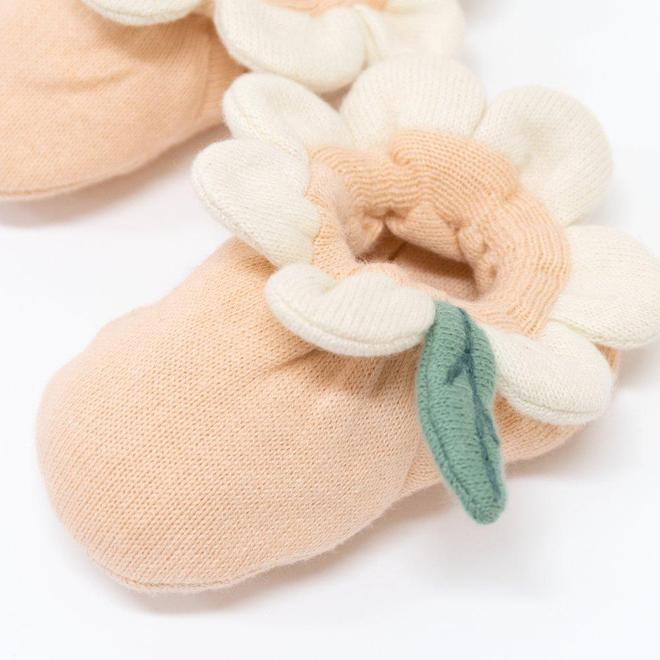 Meri Meri Organic Baby Booties Peach Daisy