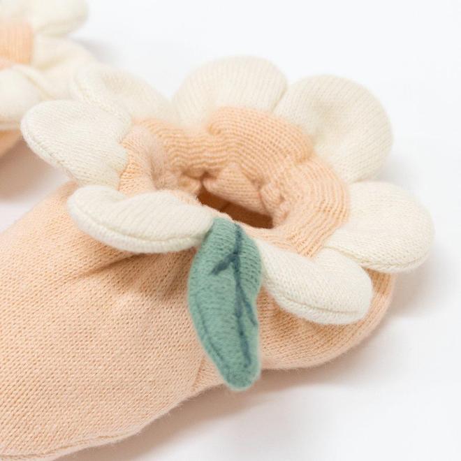 Meri Meri Organic Baby Booties Peach Daisy