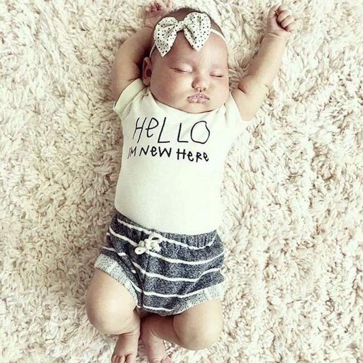 Tenth & Pine Organic Baby Short Sleeve Bodysuit - Hello I'm New Here