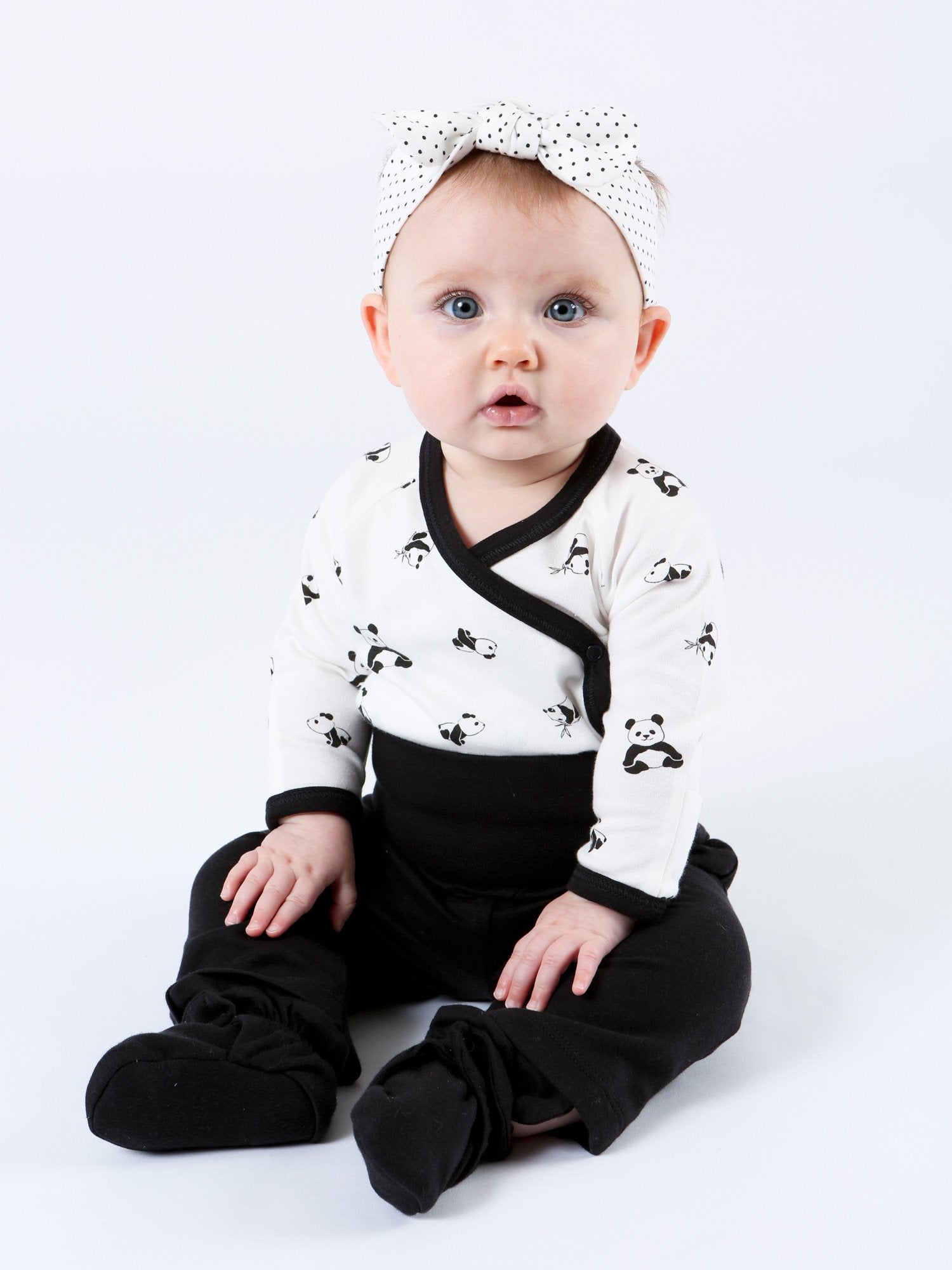 Under the Nile Organic Long Sleeve Side Snap Bodysuit - Panda