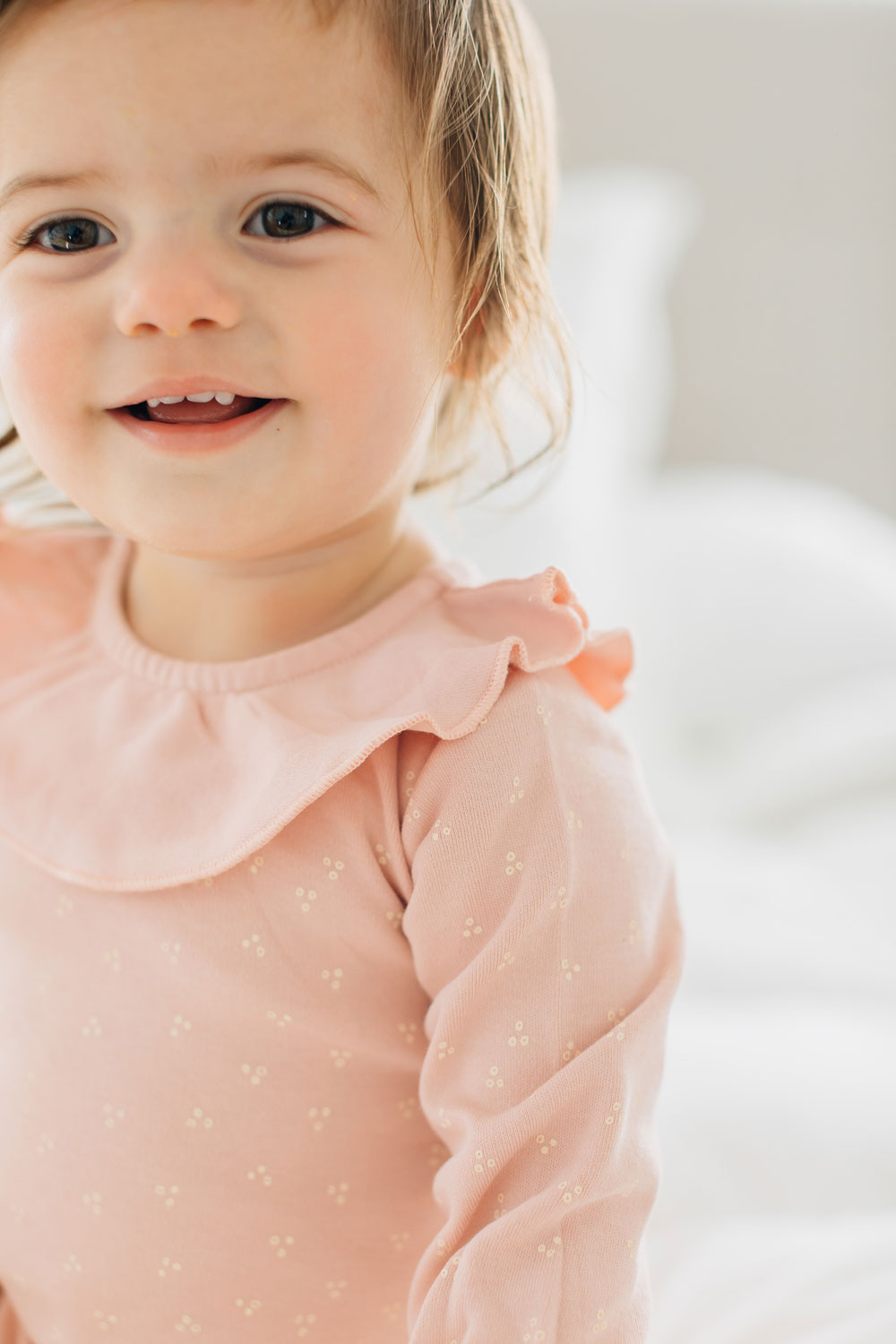 L'ovedbaby Organic Ruffle Bodysuit - Rosewater Dots