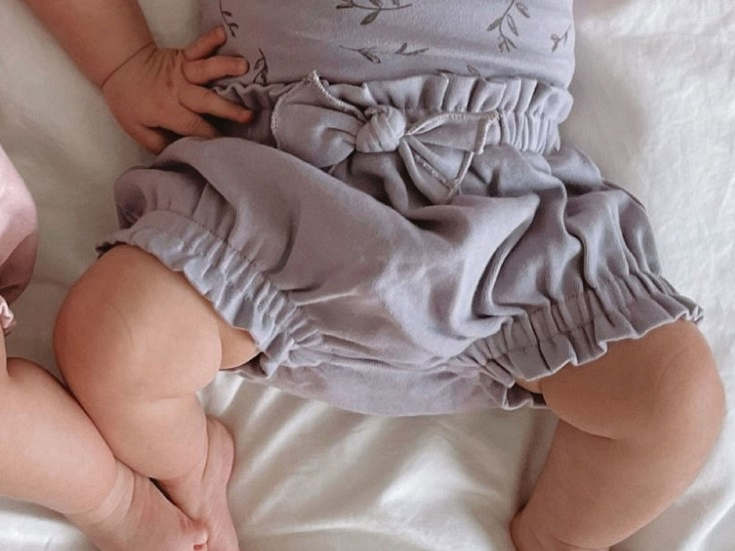 L'ovedbaby Organic Ruffle Bloomer - Amethyst