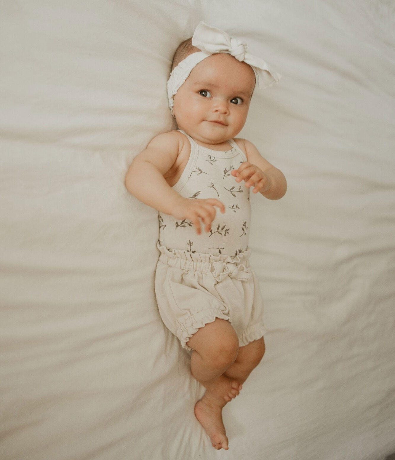 L'ovedbaby Organic Criss-Cross Bodysuit - Stone Flower