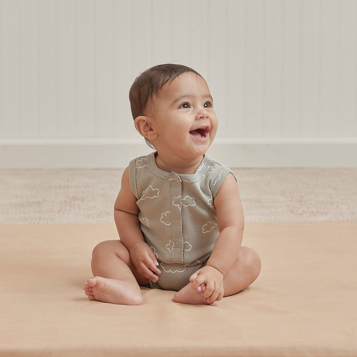 Quincy Mae Organic Ribbed Henley Romper | Clouds
